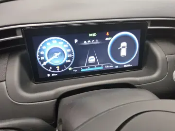 HYUNDAI Tucson 1.6 T-GDI Trend Navi LED KRELL RFK