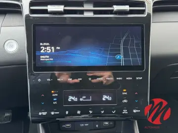 HYUNDAI Tucson Plug-In Hybrid 4WD Pano Navi Kamera LED A