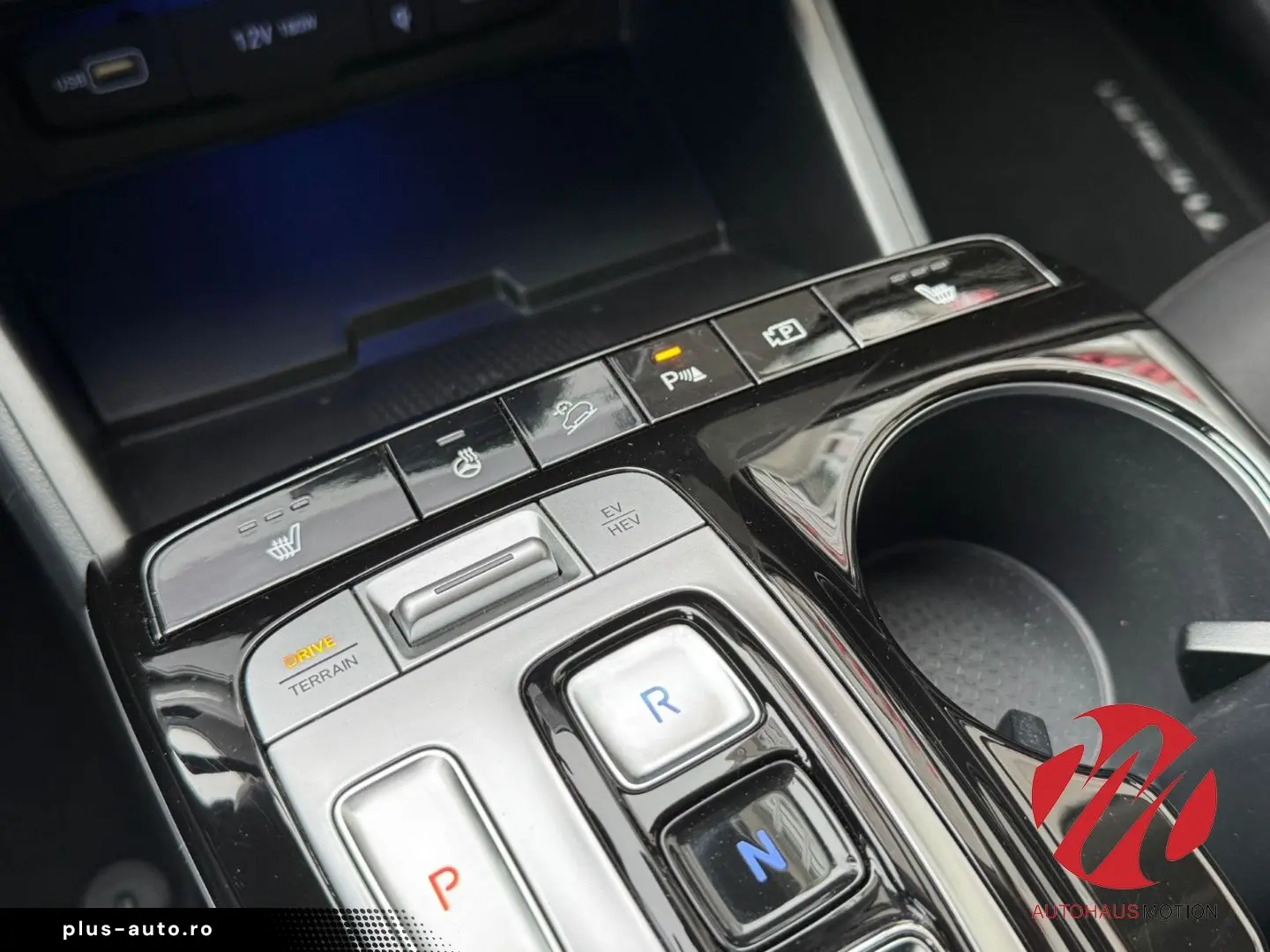 HYUNDAI Tucson Plug-In Hybrid 4WD Pano Navi Kamera LED A