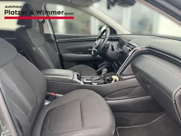 HYUNDAI Tucson Trend Mild-Hybrid 4WD El. Panodach Navi D