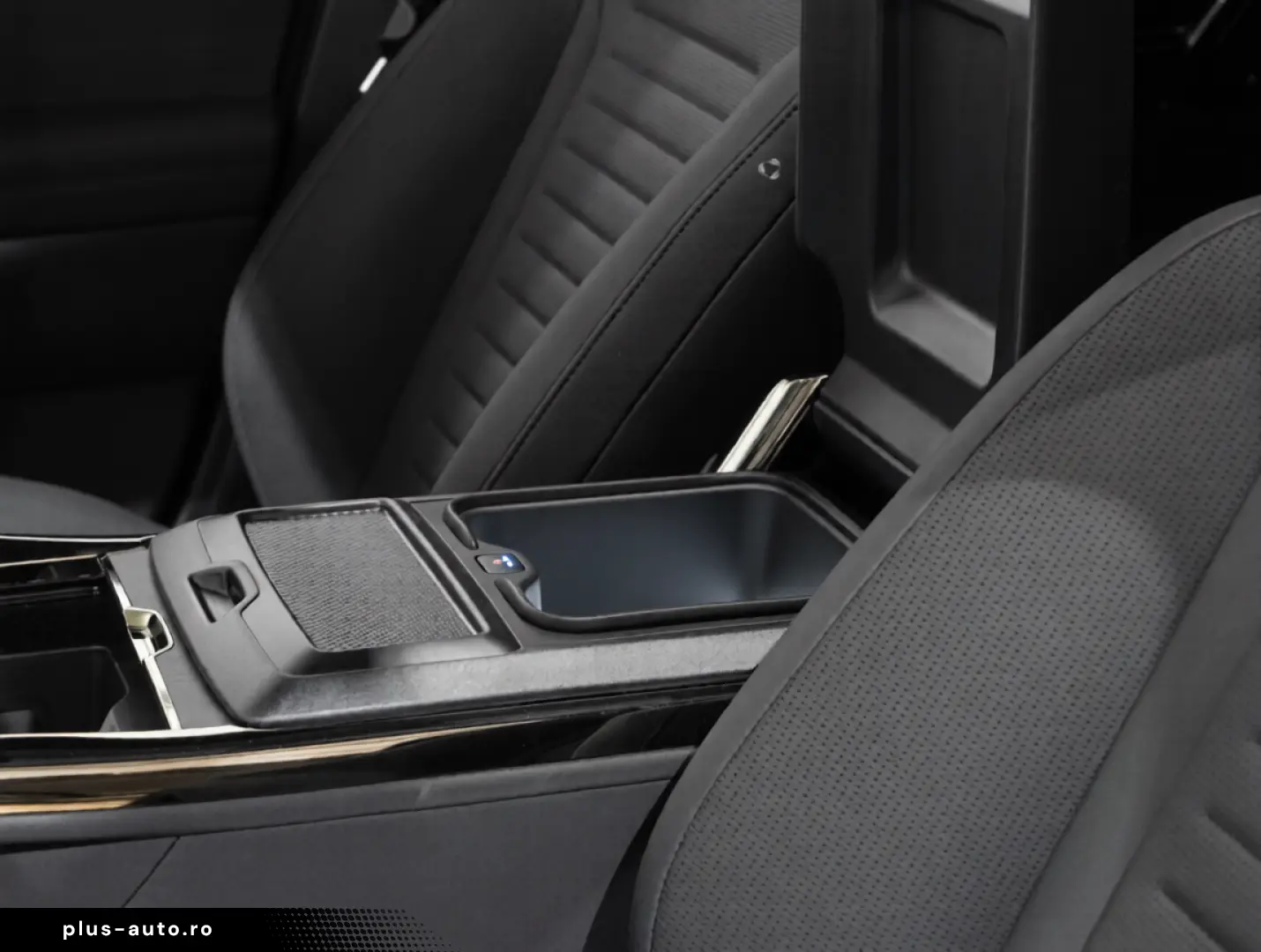 Land Rover Range Rover Sport P635 SV Celestial Gaea AWD