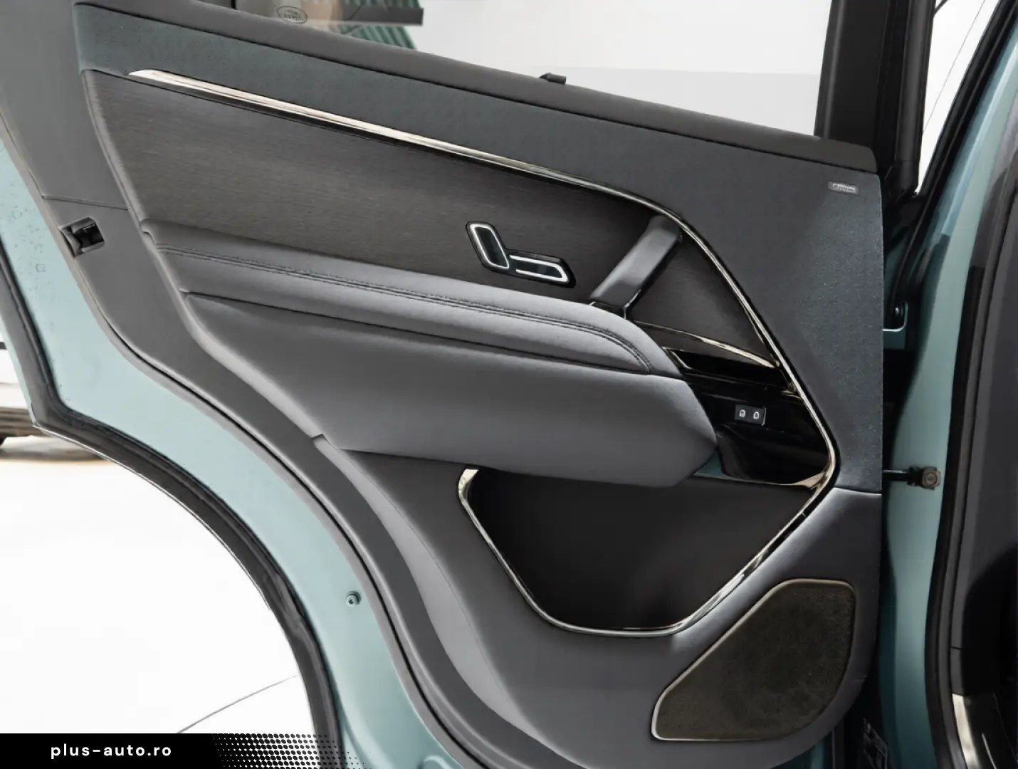 Land Rover Range Rover Sport P635 SV Celestial Gaea AWD