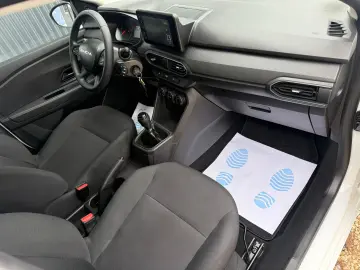 Dacia Sandero 2025 1.0 66CP EURO6 26.000KM!