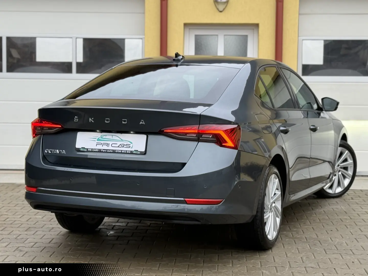 Skoda Octavia IV - 2.0tdi   150cp   DSG   Bord digital