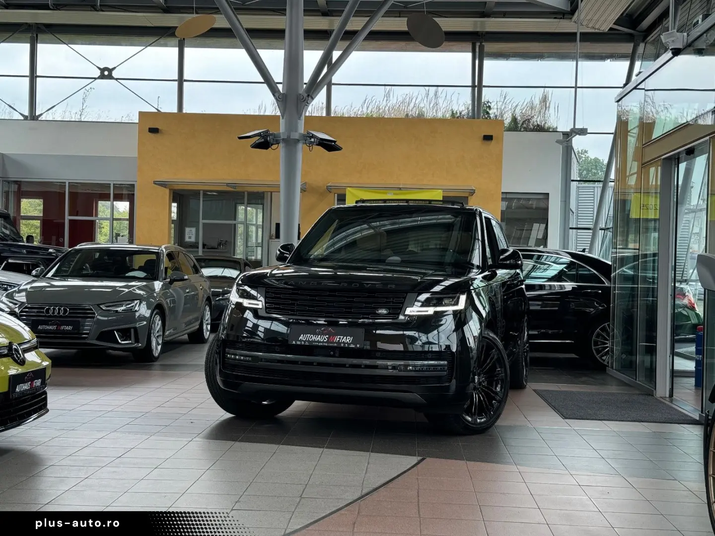 LAND ROVER Range Rover Autobiography Fond Monitor 360  HUD