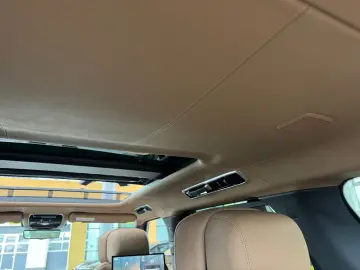 LAND ROVER Range Rover Autobiography Fond Monitor 360  HUD