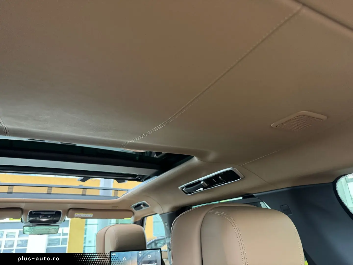 LAND ROVER Range Rover Autobiography Fond Monitor 360  HUD