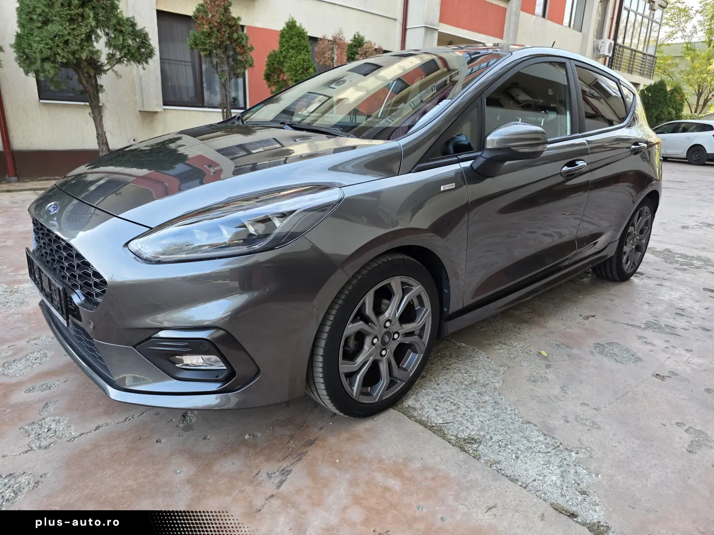 Ford Fiesta ST-Line LED Sync3 B&O Keyless Distronic BLIS