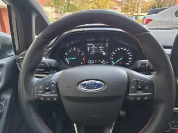 Ford Fiesta ST-Line LED Sync3 B&O Keyless Distronic BLIS