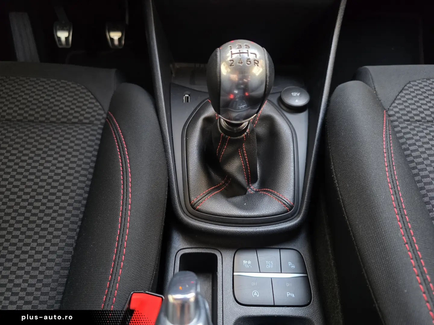 Ford Fiesta ST-Line LED Sync3 B&O Keyless Distronic BLIS