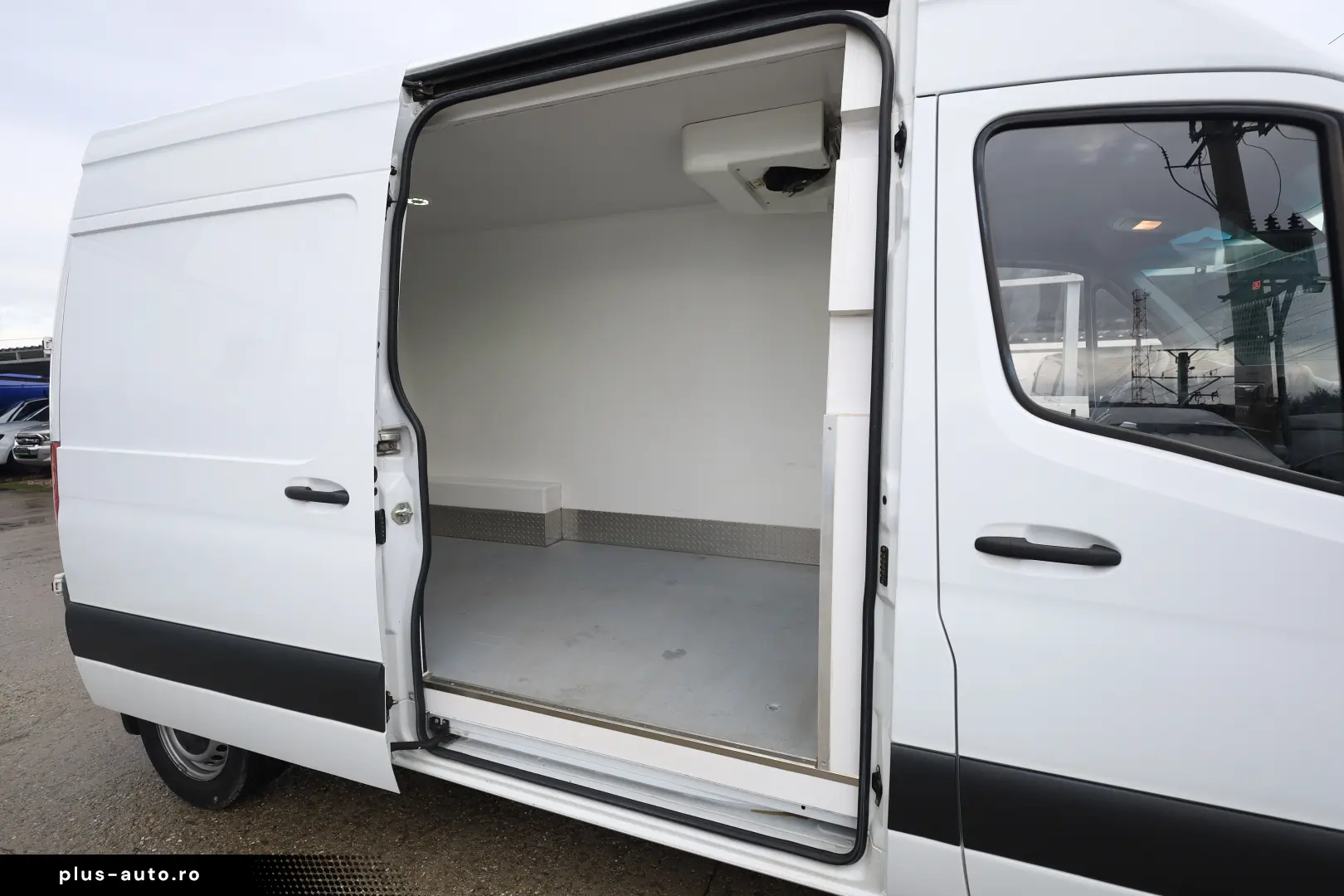Mercedes-Benz Sprinter Frigo L2H2 2.2D 143CP