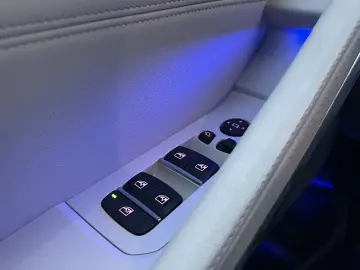 BMW X6 xDrive40d M Sport Laser DA Prof PA  HuD Pano