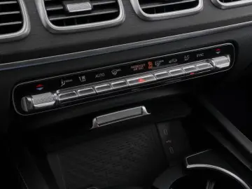 Mercedes-Benz GLE 450 d 4M Cp AMG-Sport Pano Night