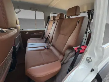 Toyota Land Cruiser GRJ76 AT Luxury   LED  Safety Sense