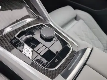 BMW X6 xDrive30d M Sport Gestiksteuerung HK HiFi