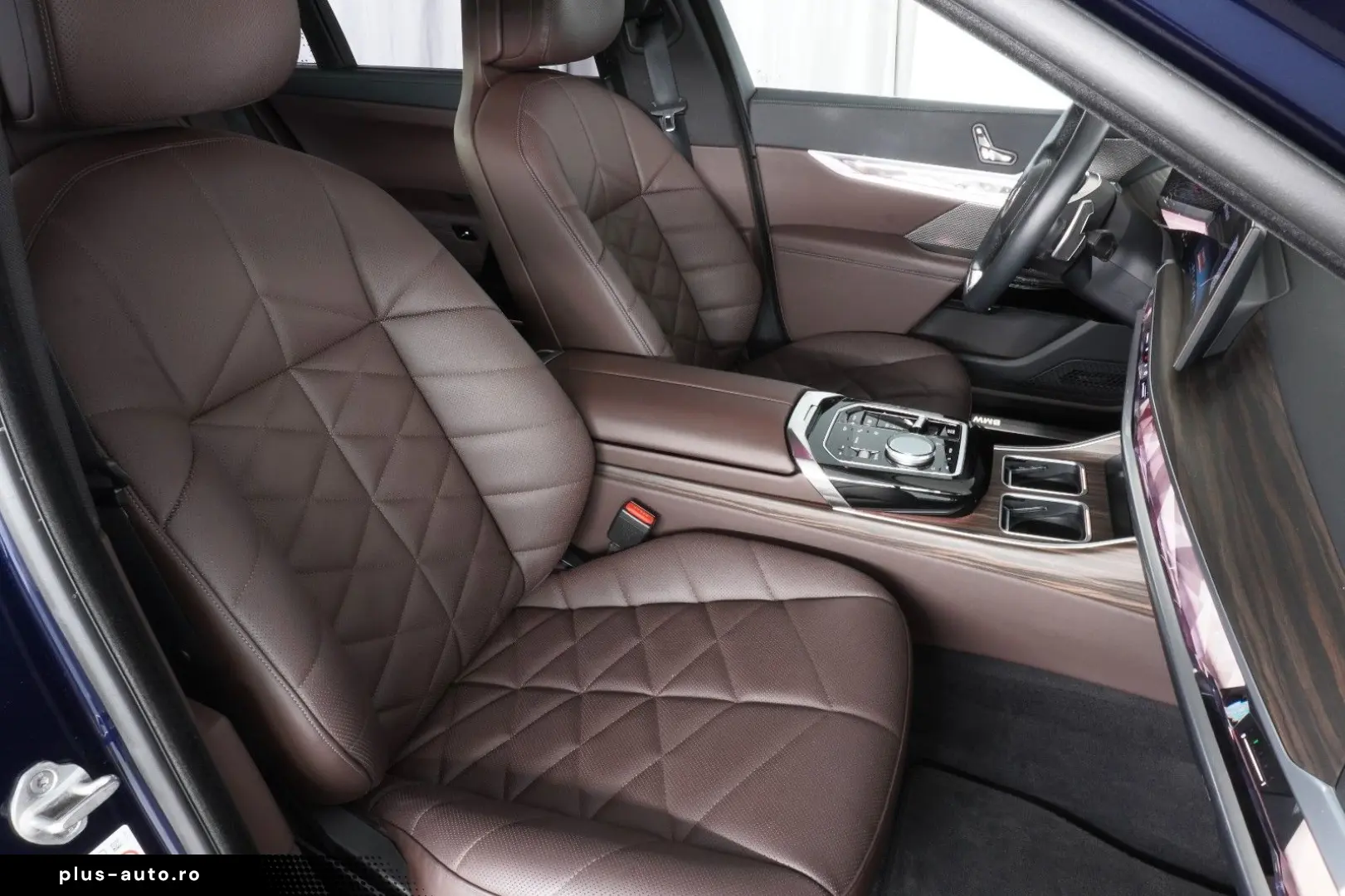 BMW 740 d xDrive Design Pure Excellence Innovation
