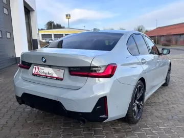 BMW 320 3 Limousine 320 d xDrive M Sport