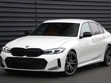 BMW 320d xDrive M-SPORT UVP82t€ M-SITZE H&K 19Z