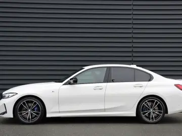 BMW 320d xDrive M-SPORT UVP82t€ M-SITZE H&K 19Z