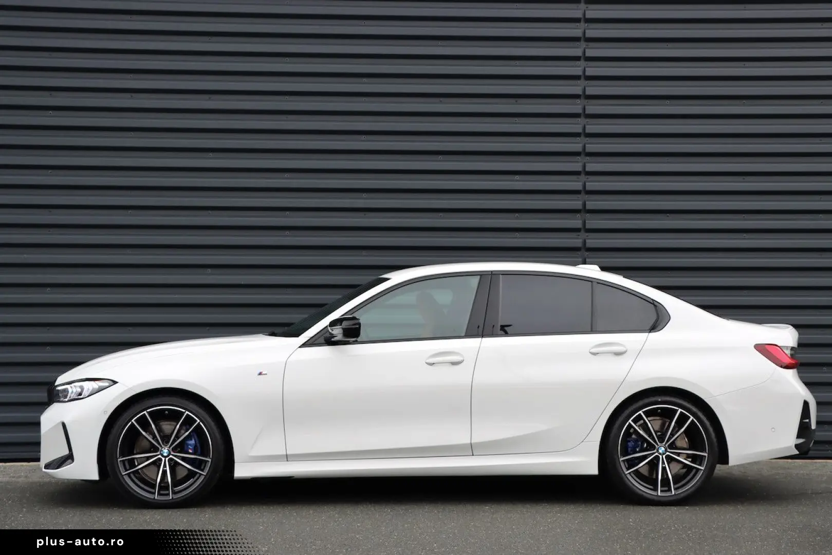 BMW 320d xDrive M-SPORT UVP82t€ M-SITZE H&K 19Z