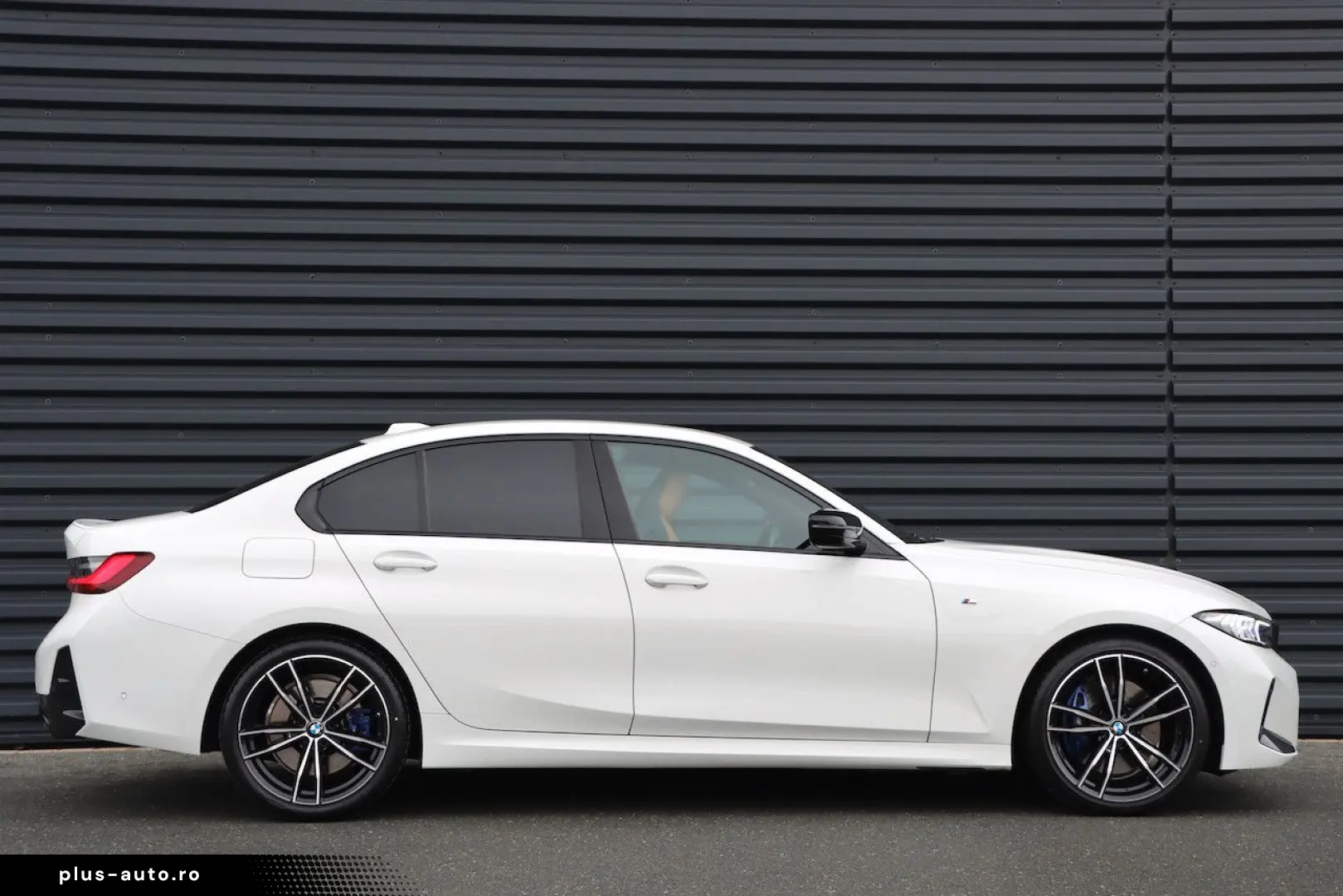 BMW 320d xDrive M-SPORT UVP82t€ M-SITZE H&K 19Z