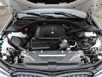 BMW 320d xDrive M-SPORT UVP82t€ M-SITZE H&K 19Z