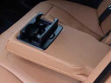 BMW 320d xDrive M-SPORT UVP82t€ M-SITZE H&K 19Z