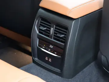 BMW 320d xDrive M-SPORT UVP82t€ M-SITZE H&K 19Z