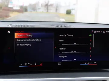 BMW 320d xDrive M-SPORT UVP82t€ M-SITZE H&K 19Z