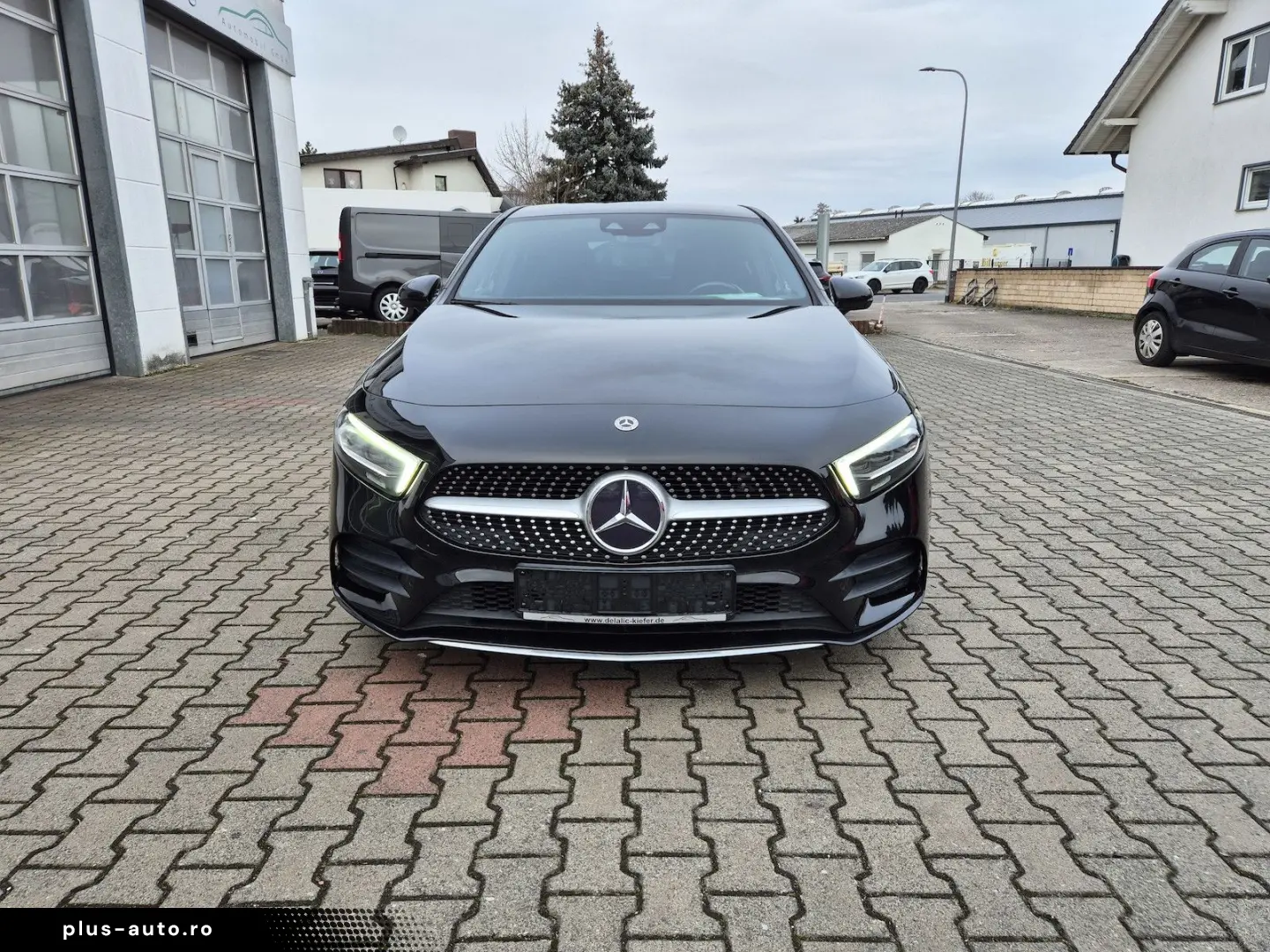 MERCEDES-BENZ A 200 AMG Line Rückfahrkamera  LED  Navigation