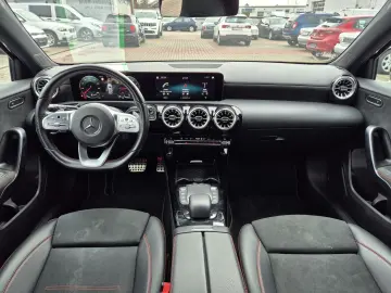MERCEDES-BENZ A 200 AMG Line Rückfahrkamera  LED  Navigation