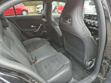 MERCEDES-BENZ A 200 AMG Line Rückfahrkamera  LED  Navigation