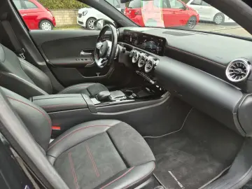 MERCEDES-BENZ A 200 AMG Line Rückfahrkamera  LED  Navigation