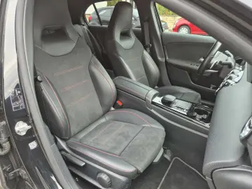 MERCEDES-BENZ A 200 AMG Line Rückfahrkamera  LED  Navigation