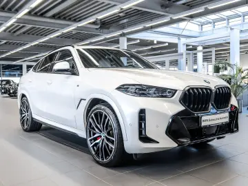 BMW X6 xDrive30d M Sport HUD PANO ACC RFK NAVI LED D