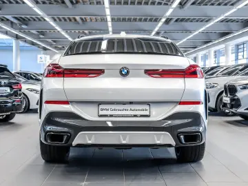 BMW X6 xDrive30d M Sport HUD PANO ACC RFK NAVI LED D