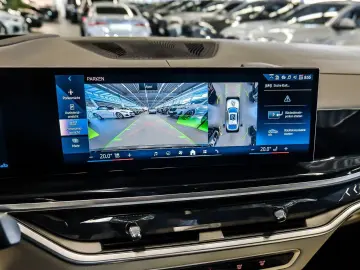 BMW X6 xDrive30d M Sport HUD PANO ACC RFK NAVI LED D