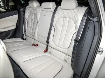 BMW X6 xDrive30d M Sport HUD PANO ACC RFK NAVI LED D