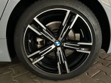 BMW 320 d xDrive M Sport Standheizung AHK