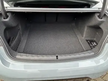 BMW 320 d xDrive M Sport Standheizung AHK