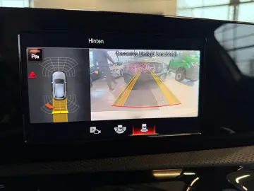 MERCEDES-BENZ A 180 d AMG  Night  MULTIB.  Ambienteb&hellip;