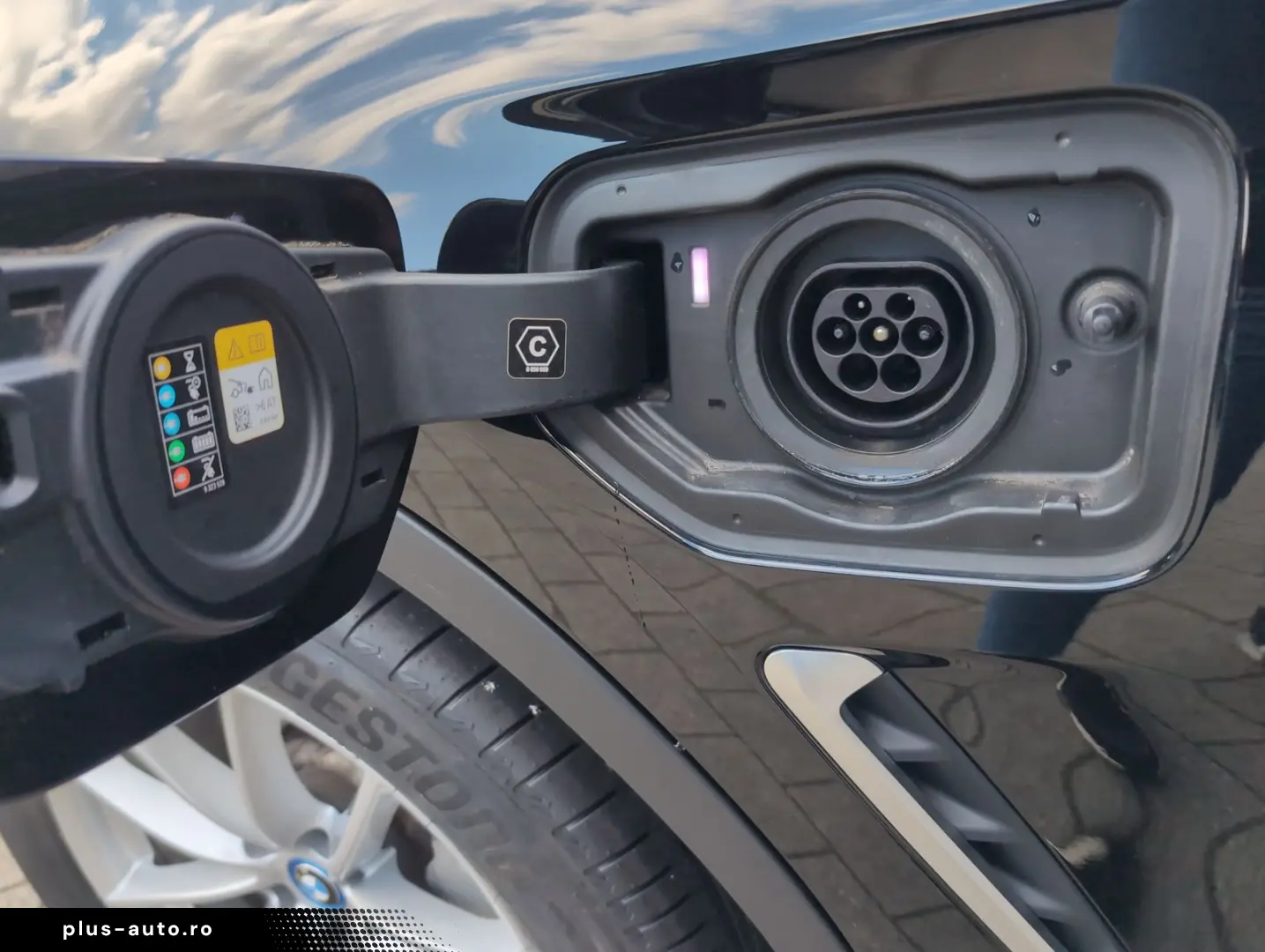 BMW X3 xDrive30e   DAB HIFI LASERLICHT HEAD-UP