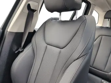 BMW X3 xDrive30e   DAB HIFI LASERLICHT HEAD-UP