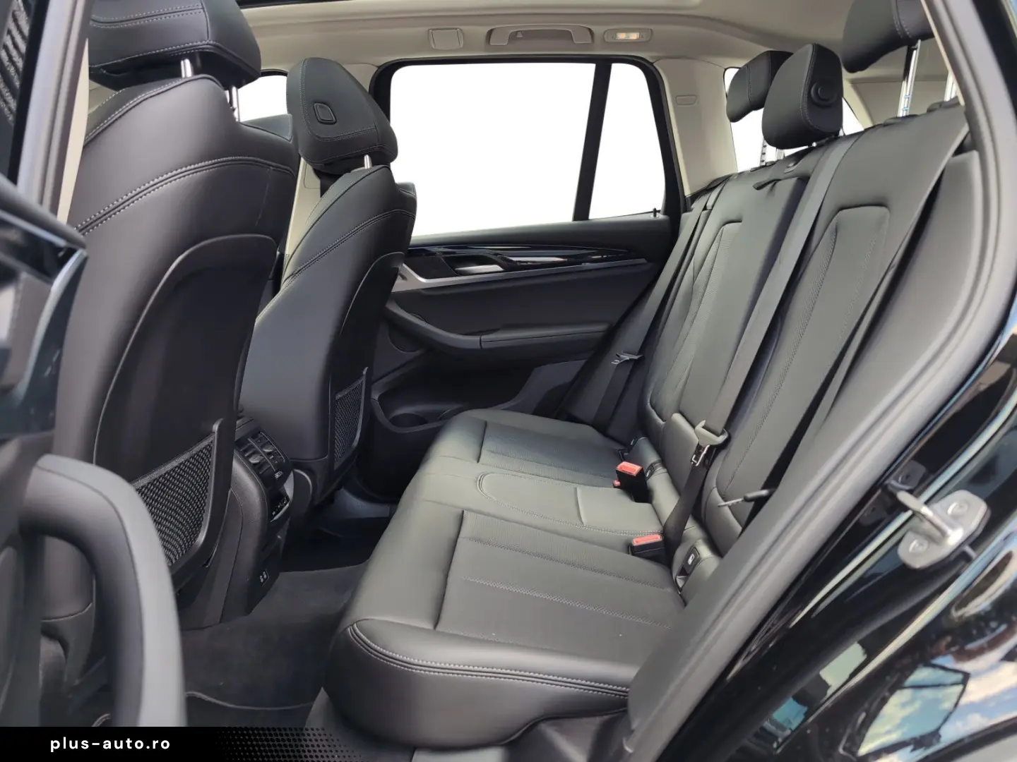 BMW X3 xDrive30e   DAB HIFI LASERLICHT HEAD-UP