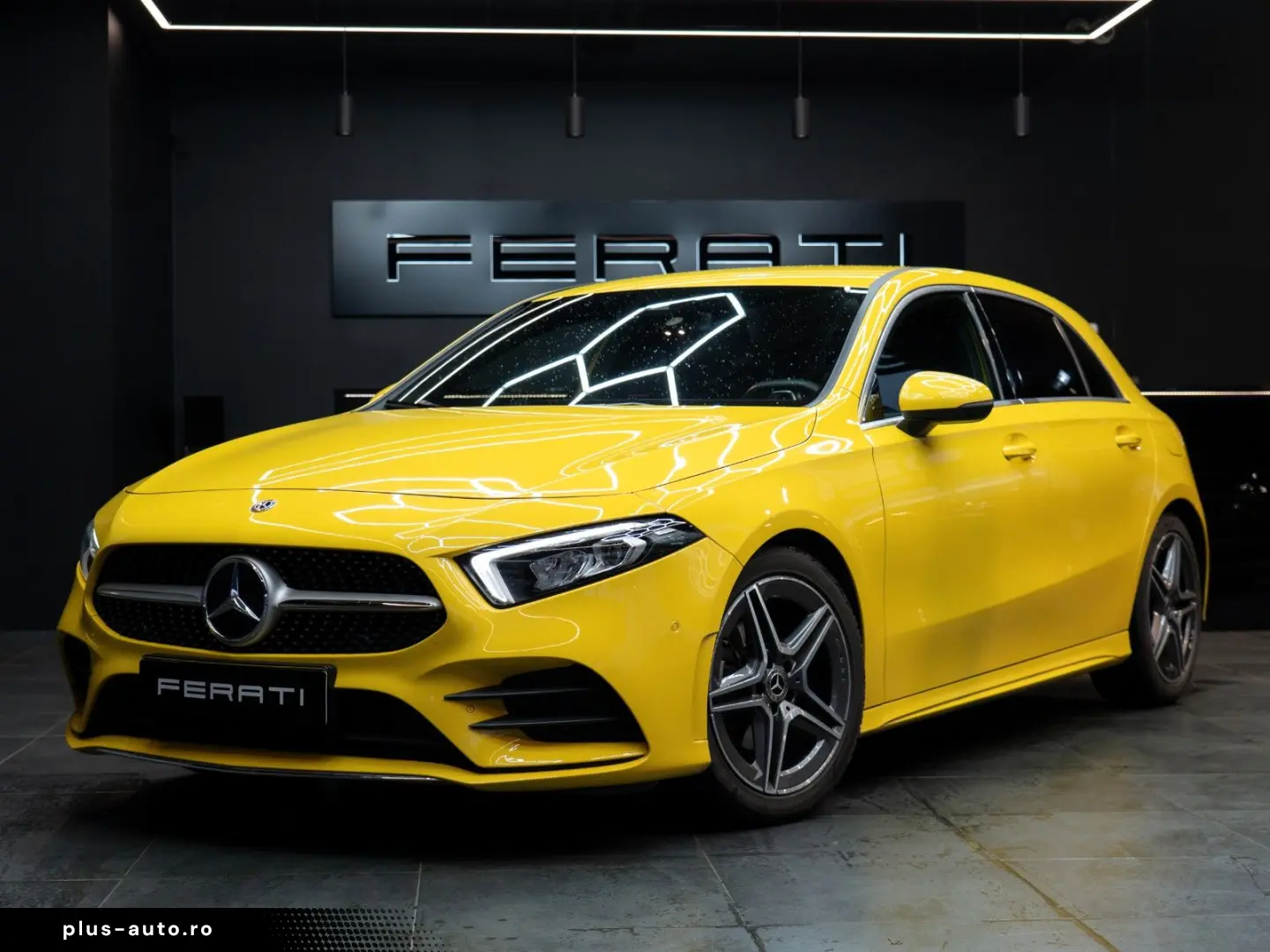 MERCEDES-BENZ A 180 AMG