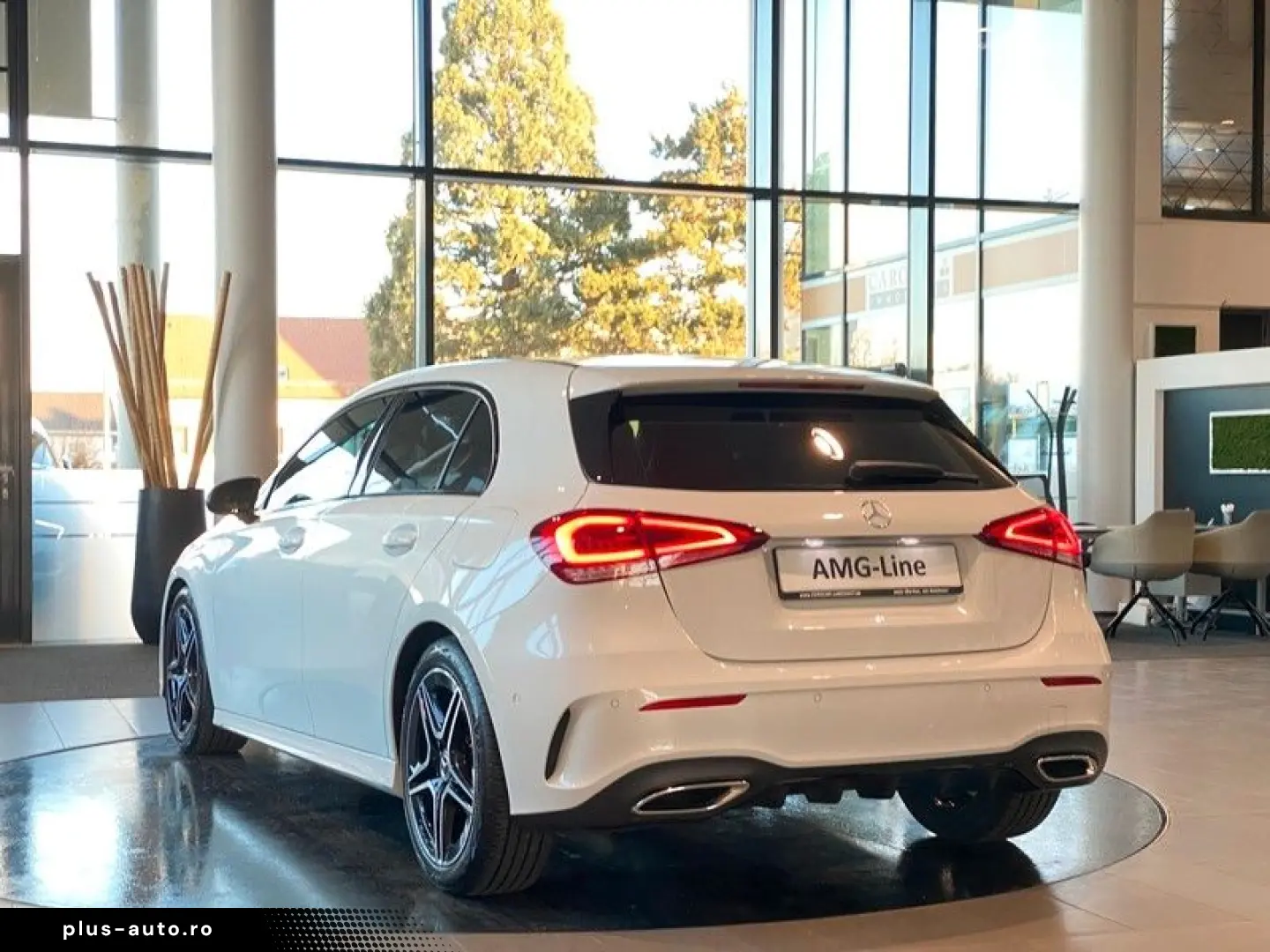 MERCEDES-BENZ A 200 AMG-Line NightP MBUX Multibeam Sthz HUD