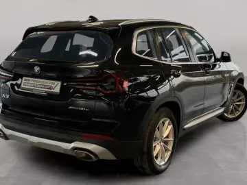 BMW X3 xDrive30e LiveCockpitProf Kamera Pano.Dach