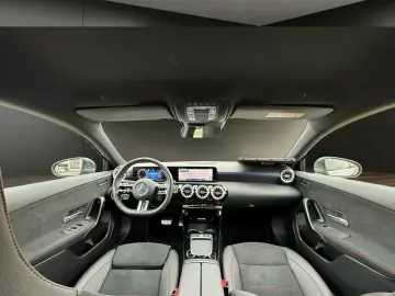 MERCEDES-BENZ A 180 AMG MBUX LED KAMERA ASSIST CARPL&hellip;