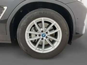 BMW X3 xDrive30e Aut. Lenkradhzg HiFi wenig KM