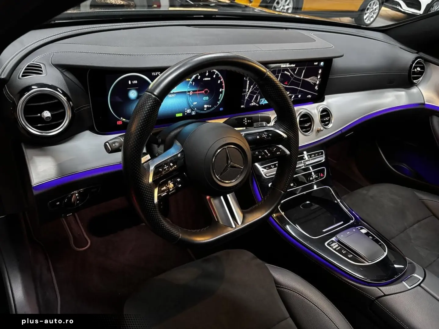 MERCEDES-BENZ E 300 de AMG Line Night LED Panorama Memory